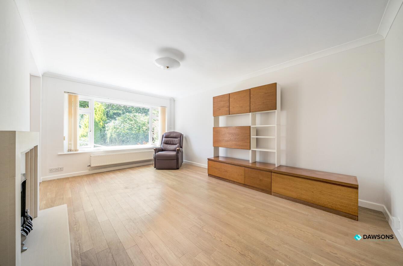 Westland Avenue, West Cross, Swansea, SA3 5NP